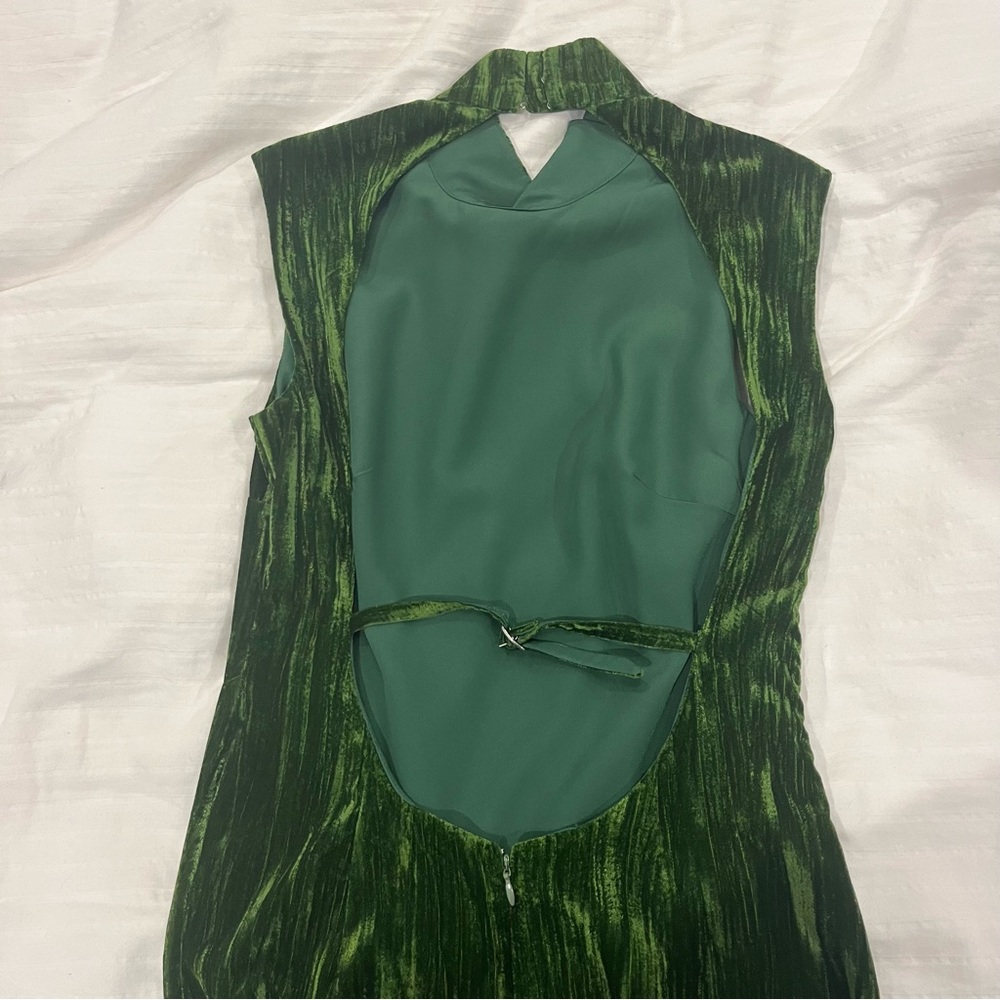 Crinkled Velvet Backless Dress in Juniper Green - Picture 7 of 9